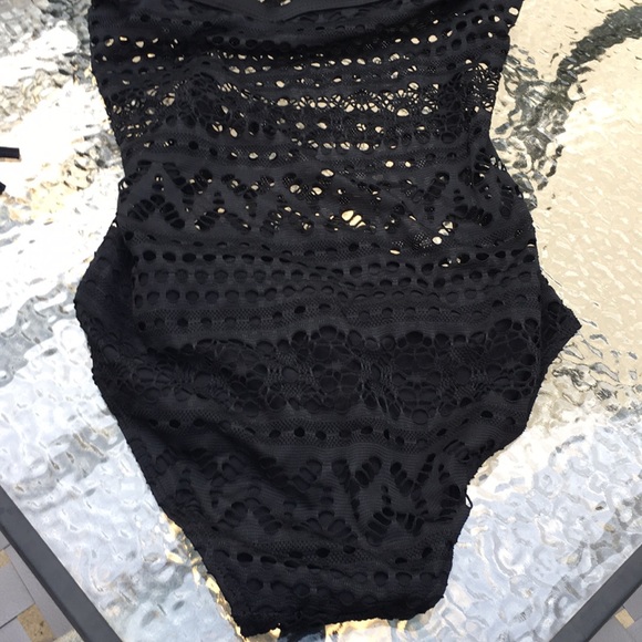 Swimsuit, Crochet Monokini w/ Push-Up Styling NWT - Picture 9 of 10